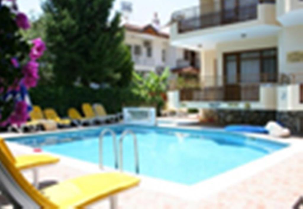 Üstün Apart Marmaris Exterior foto